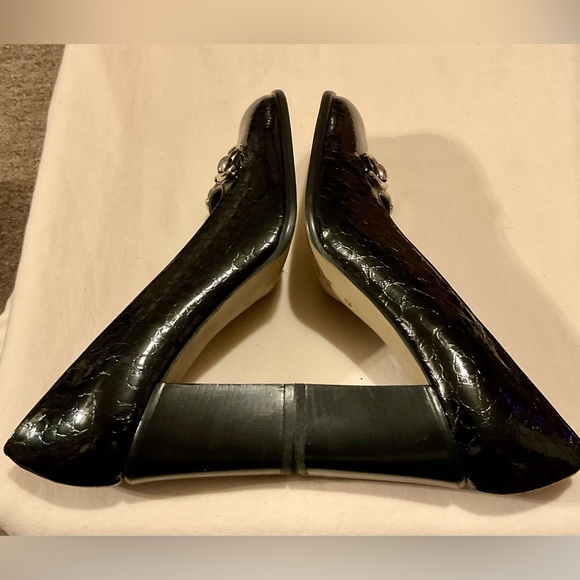 Marina Riva Vintage Black Heeled Loafer Crocodile-Embossed w/ Horse Bit Buckle - Picture 5 of 8